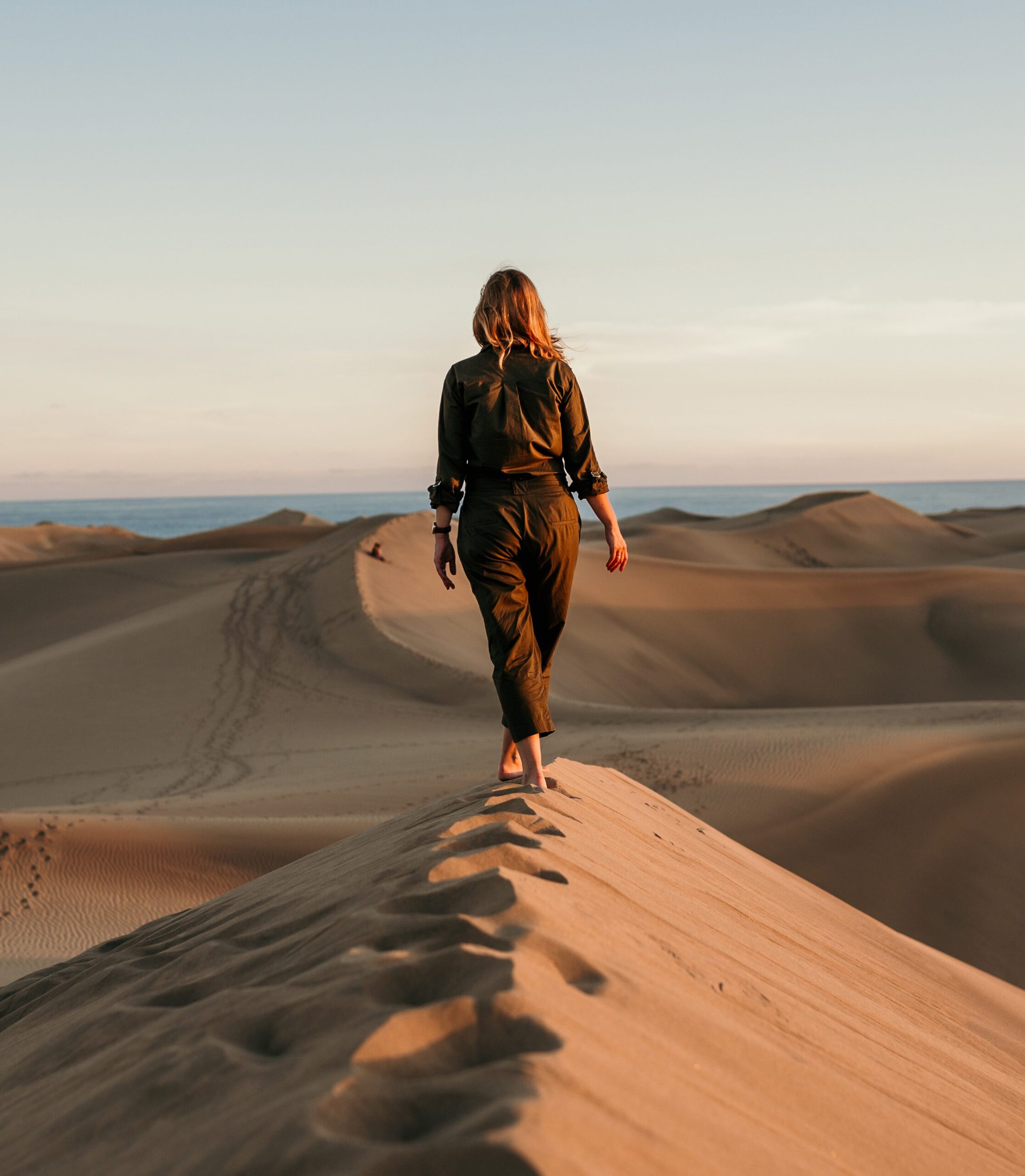 Abeona Luxury Solo Female Traveler In The Desert